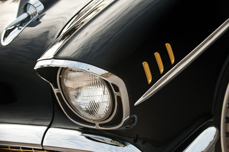  Chevrolet Bel Air Fuel Injected Convertible 1957 года  (фото 36 из 52)